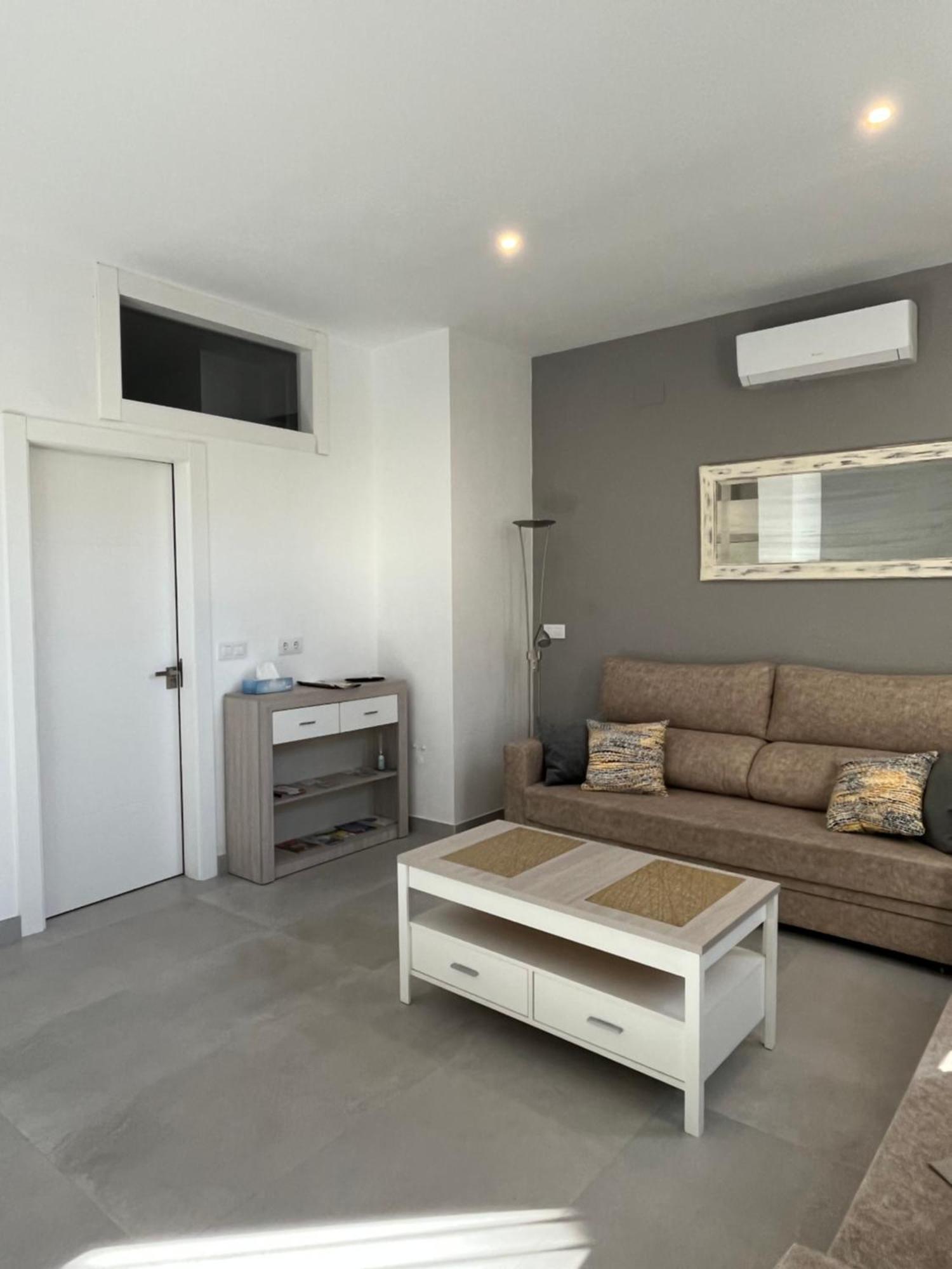 Apartment Aloja Baeza